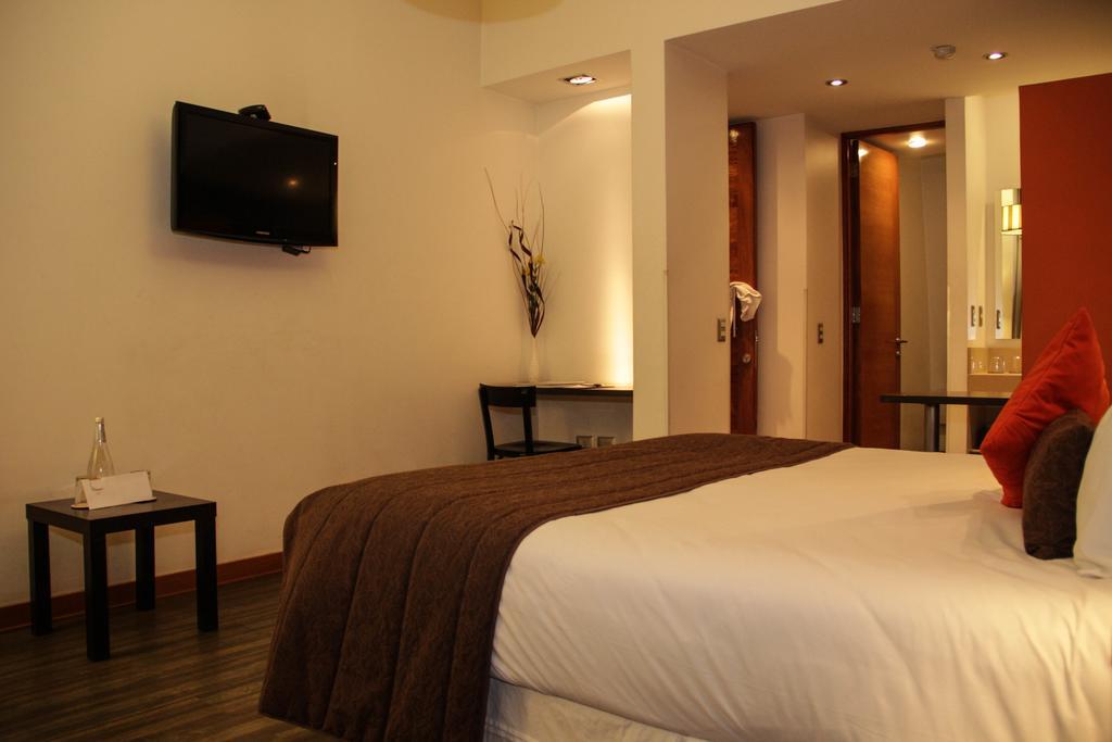 Hotel Boutique Su Merced Santiago Ngoại thất bức ảnh